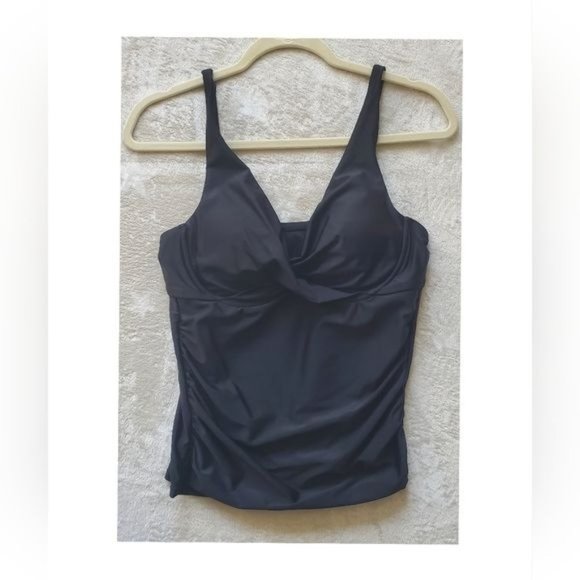 Catalina twist front underwire Black minimalist tankini top size 8-10 - Picture 8 of 8